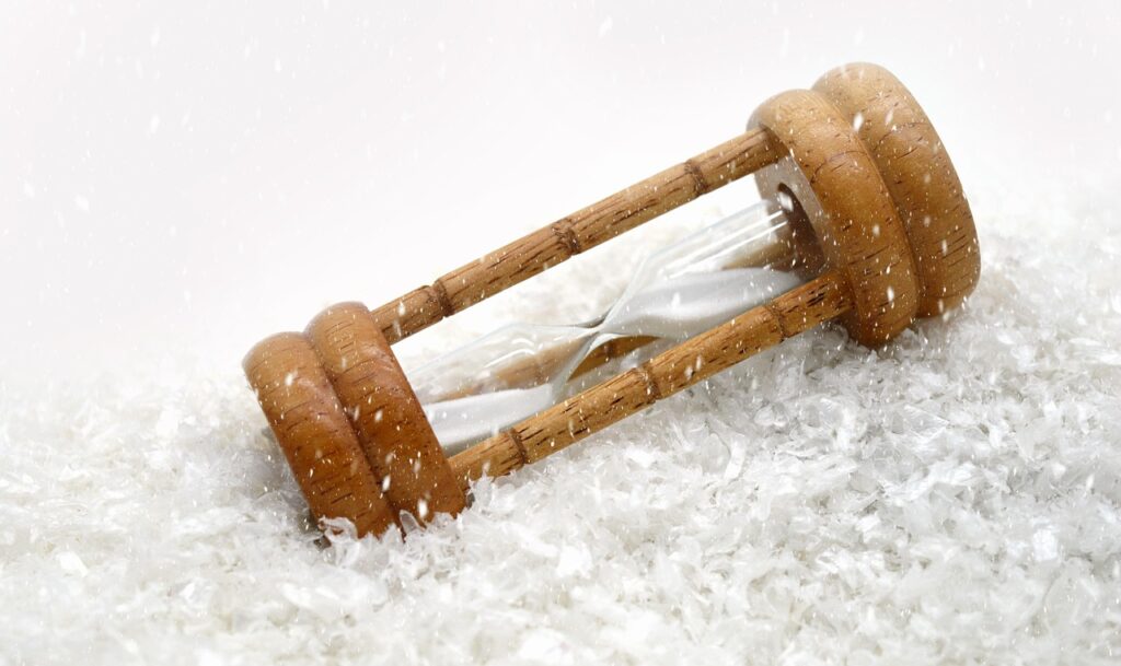 ポケカを売るタイミングを見極めるためのポイントは？