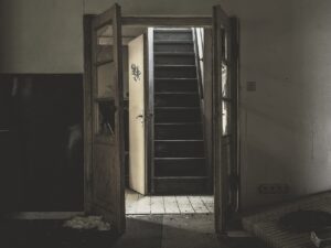 ポケカのバブル崩壊は今後の市場にどう影響するのか？