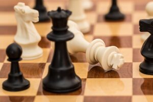 ポケカカードゲームを投資として活用する方法は？