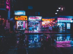 高価買取店で売れる商品とそのポイントは？